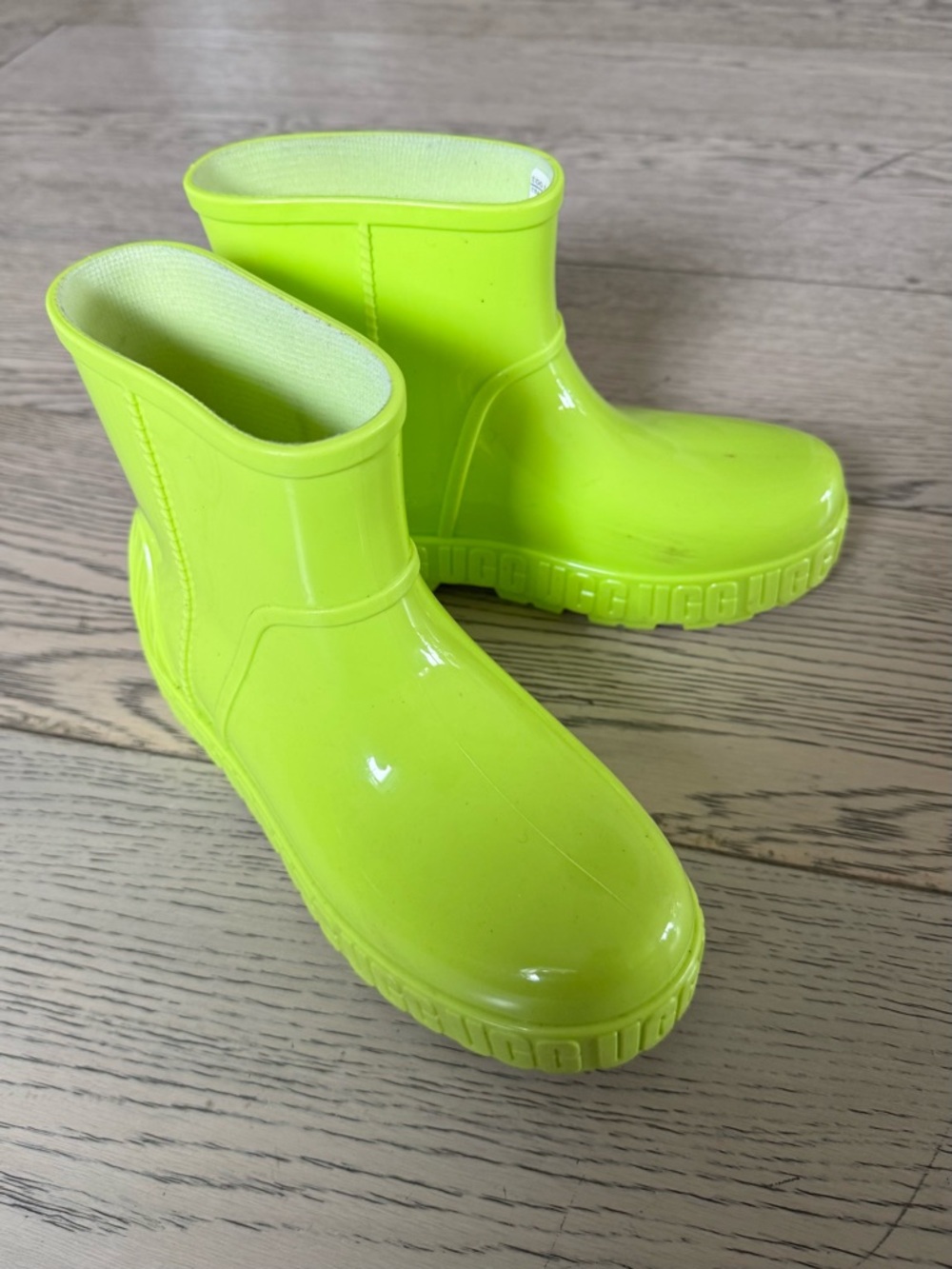 Ugg Drizlita Rain Boots - Bright Green Waterproof Boots